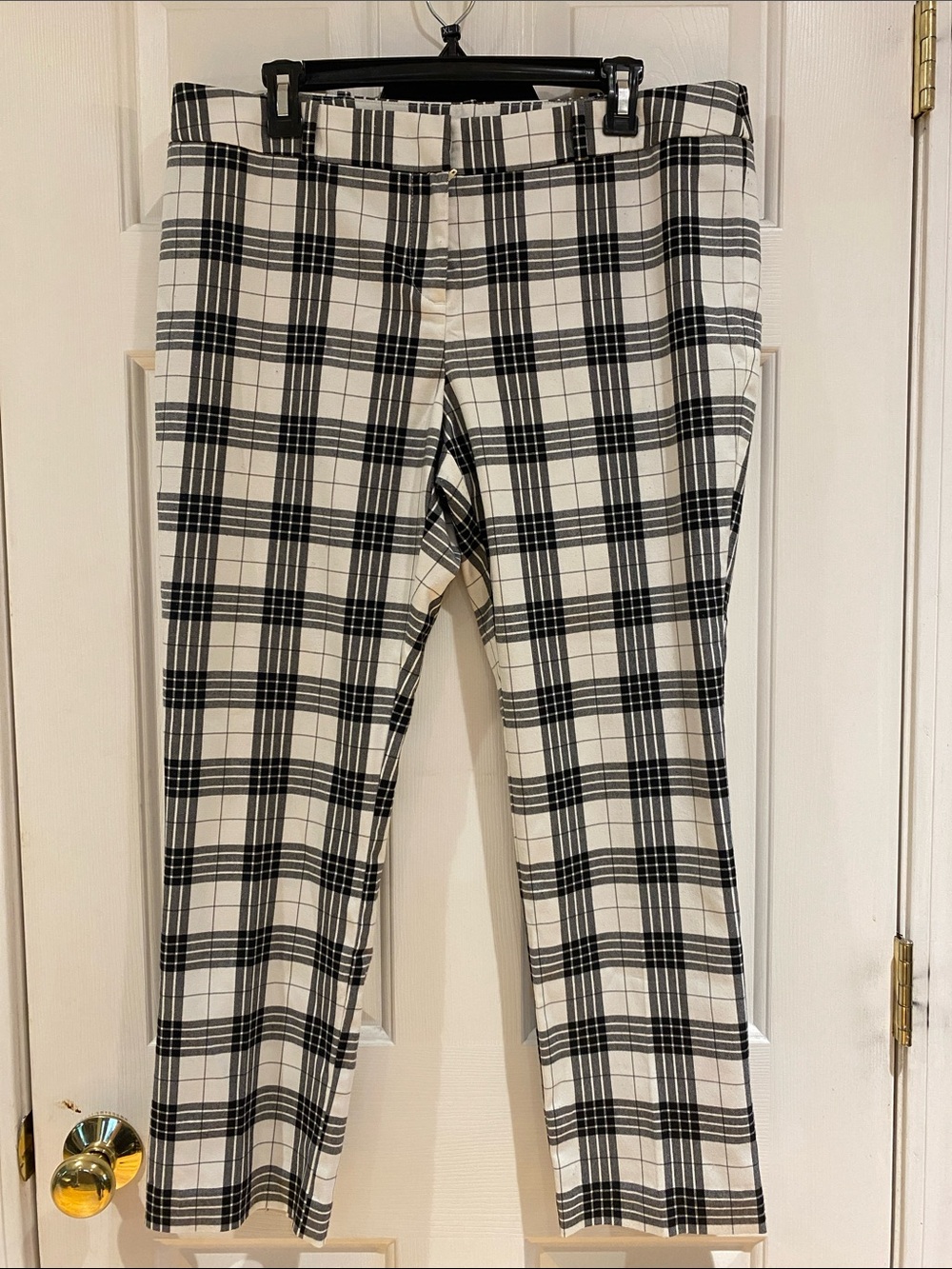 Black & White Plaid Woman’s Pants